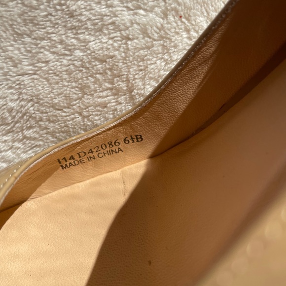 Cole Haan heels size 6 1/2 - Picture 6 of 6